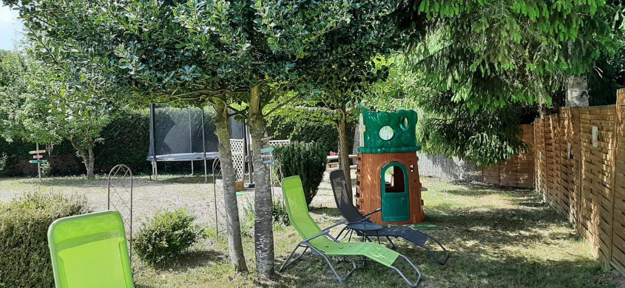 Le Cottage De Mae Seigy المظهر الخارجي الصورة